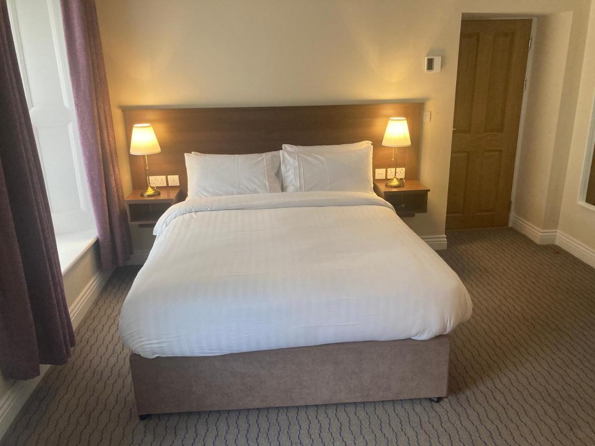 Mcnulty'S Guest House Enniscrone Buitenkant foto